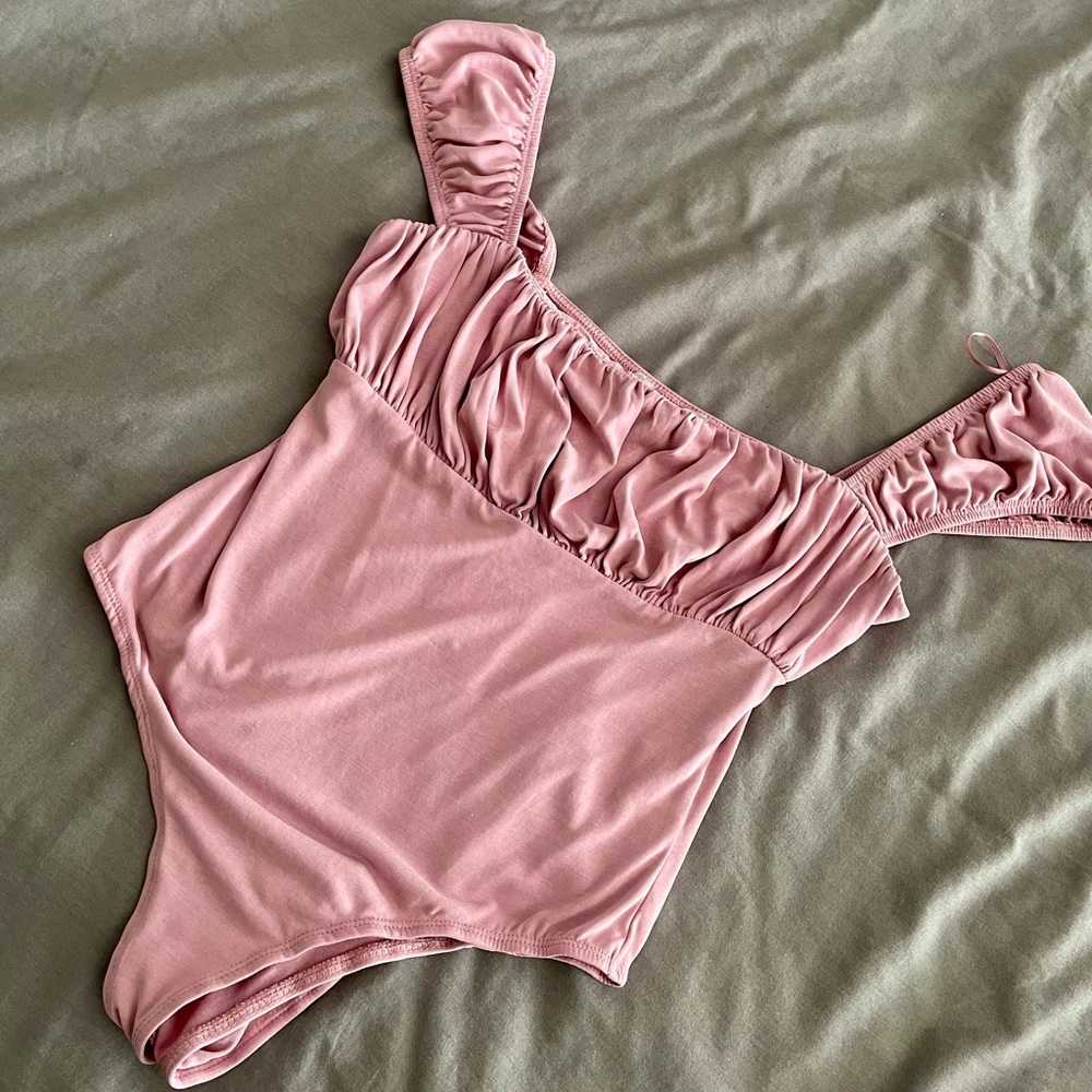 Cute blush color bodysuit